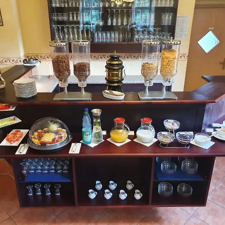 Garni Dekorahaus Hotel