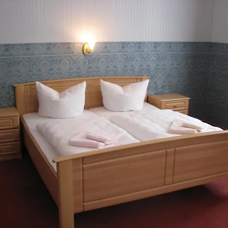 Garni Dekorahaus מלון *