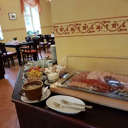 Garni Dekorahaus * באד שאנדאו