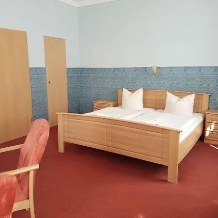 Garni Dekorahaus Szálloda