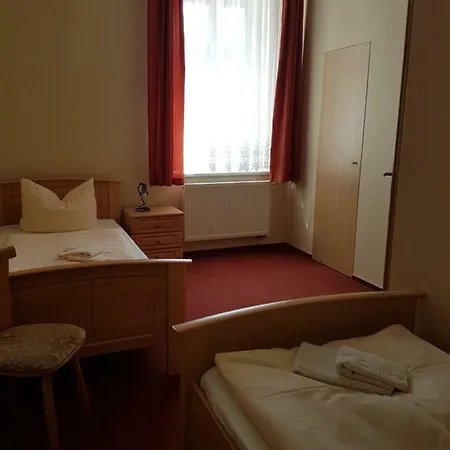 Garni Dekorahaus Hotel